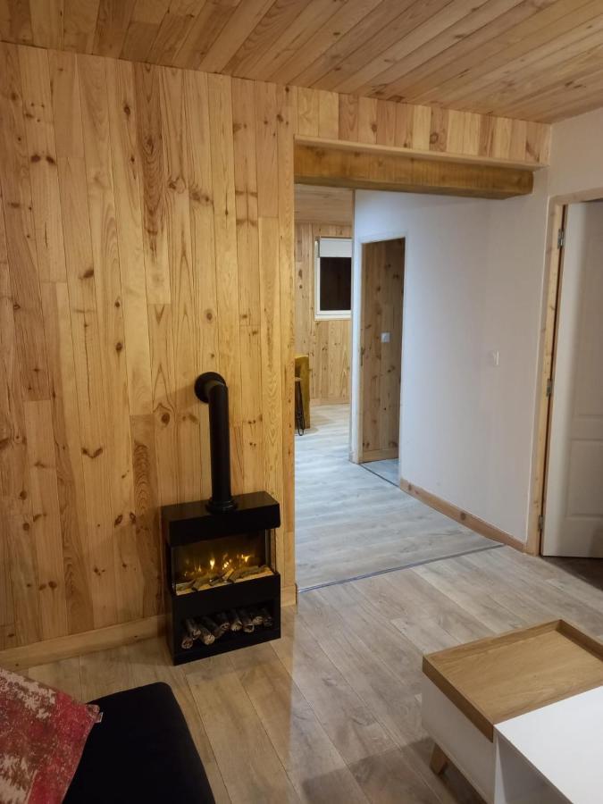 Gite L'Enclos O Rendez-Vous Roquefeuil-Pays De Sault- Avec Jardin エクステリア 写真