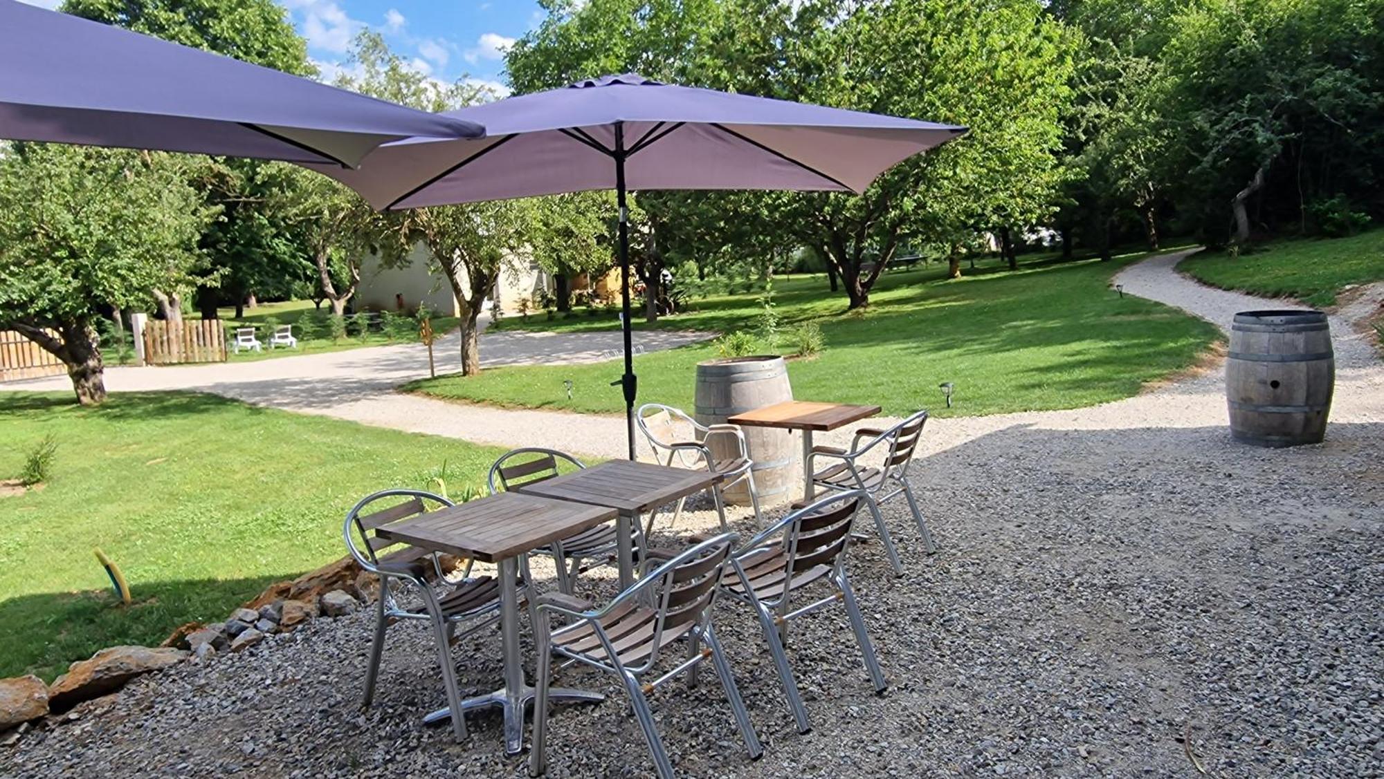Gite L'Enclos O Rendez-Vous Roquefeuil-Pays De Sault- Avec Jardin エクステリア 写真
